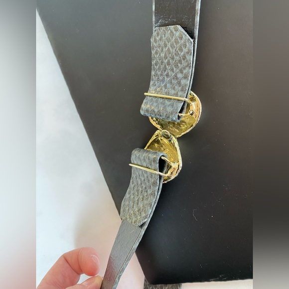 VTG Grey Snakeskin Belt w/ Shell Clasp Belt Buckle Seashell 32” Adjustable - Picture 6 of 11